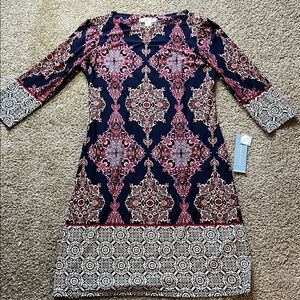 London Times Pink Sheath Dress with Crew Neck and Cuffed Sleeves